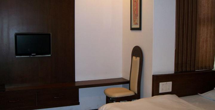Hotel Palm View Residency Вадодара Экстерьер фото