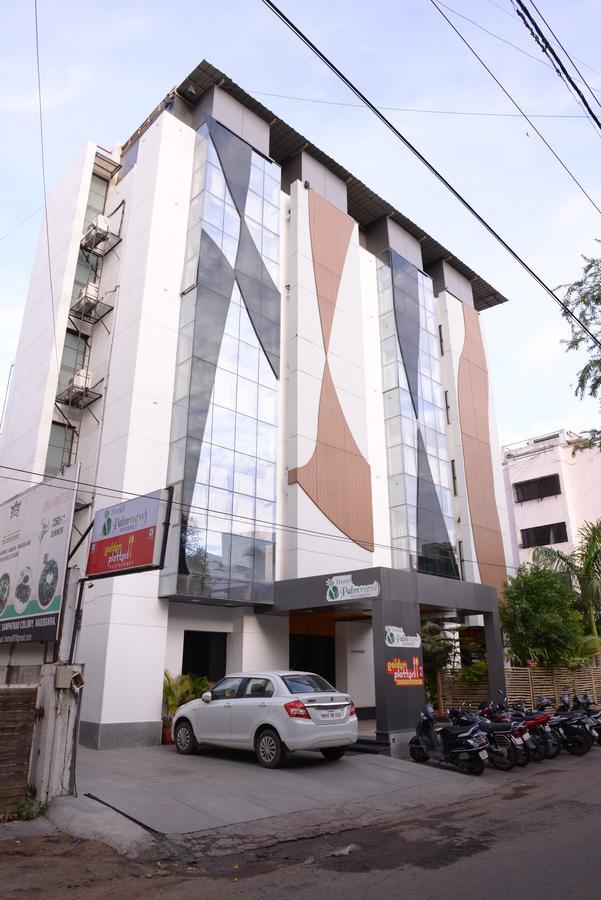 Hotel Palm View Residency Вадодара Экстерьер фото